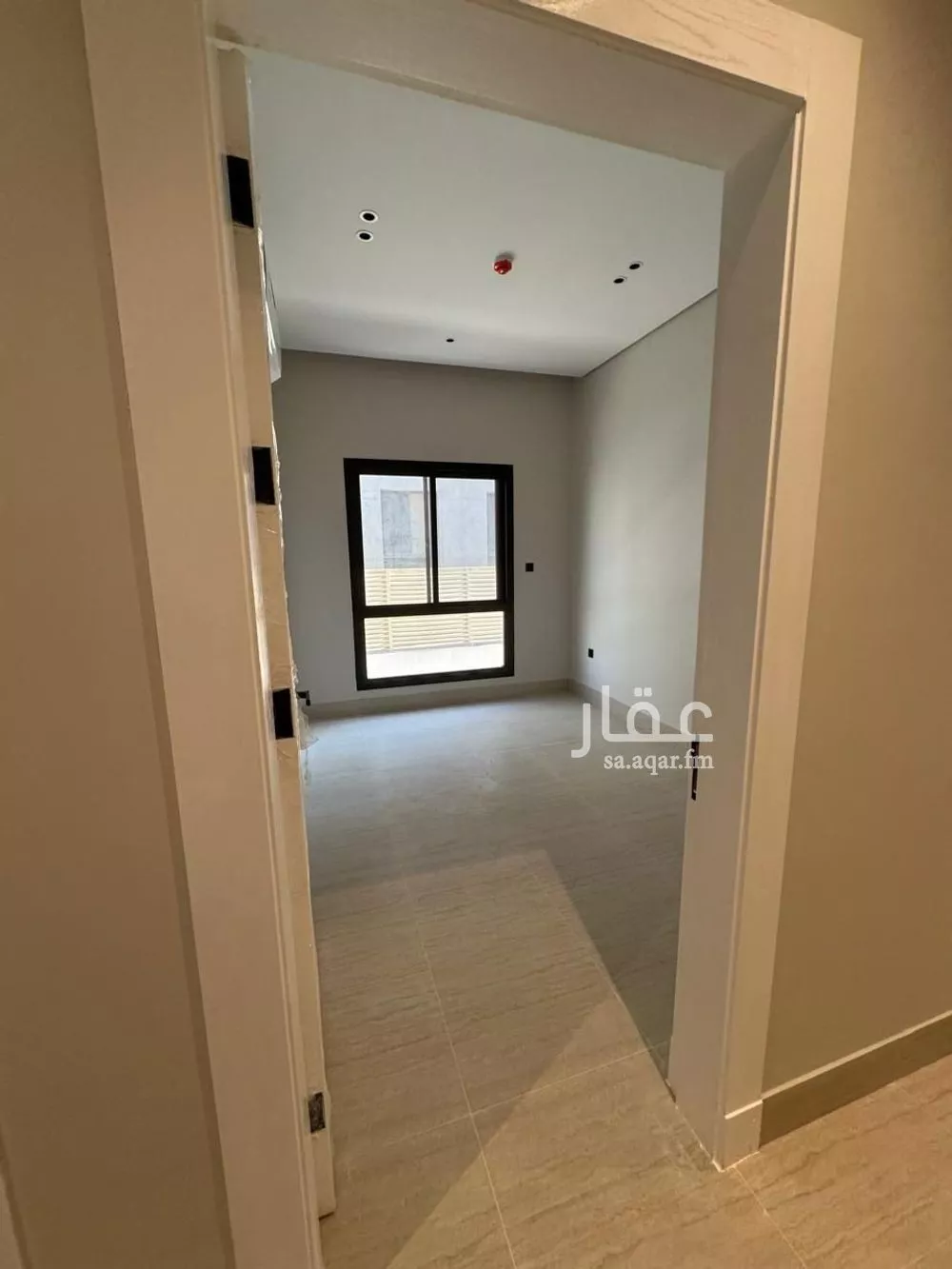 شقة 3 غرف في الرمال 13