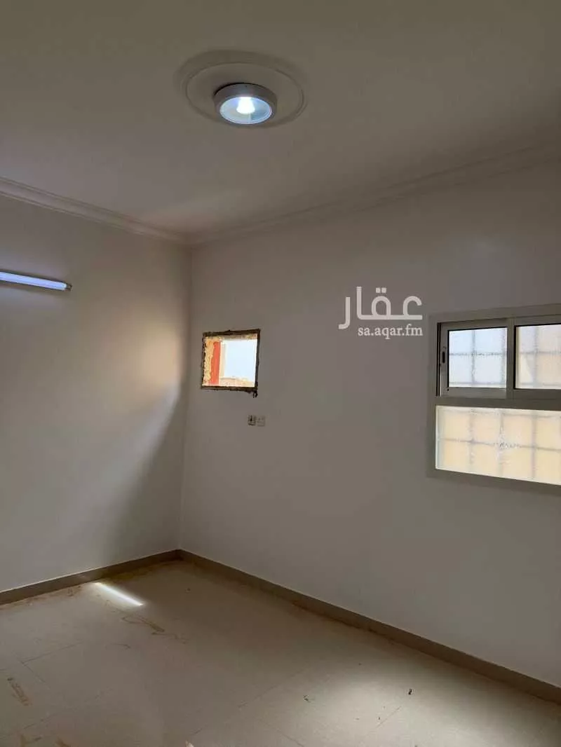 شقة 4 غرف في الشرق 8