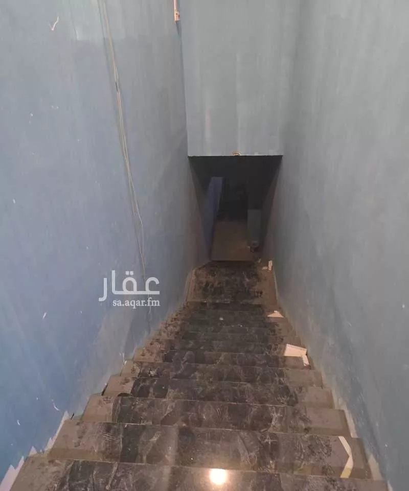 محل 5897 م² في المونسية 3