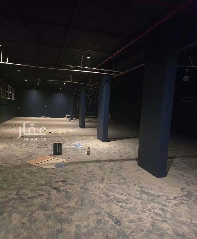 محل 5897 م² في المونسية 7