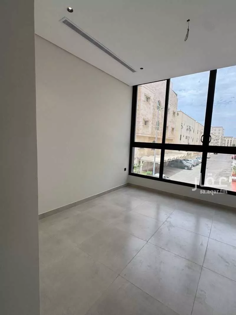 شقة 5 غرف في الروضة 10