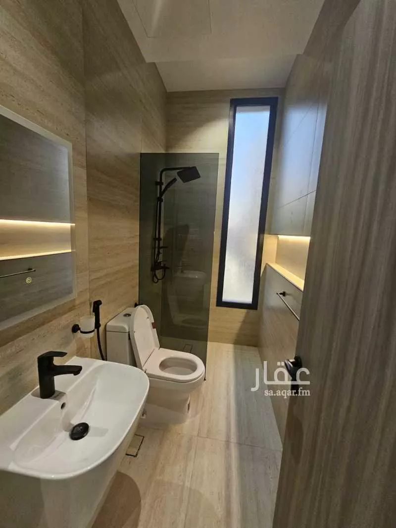 5 bedroom apartment in Al Salamah 15