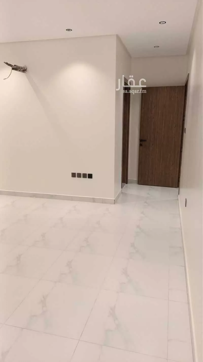 شقة 3 غرف في الروضة 4