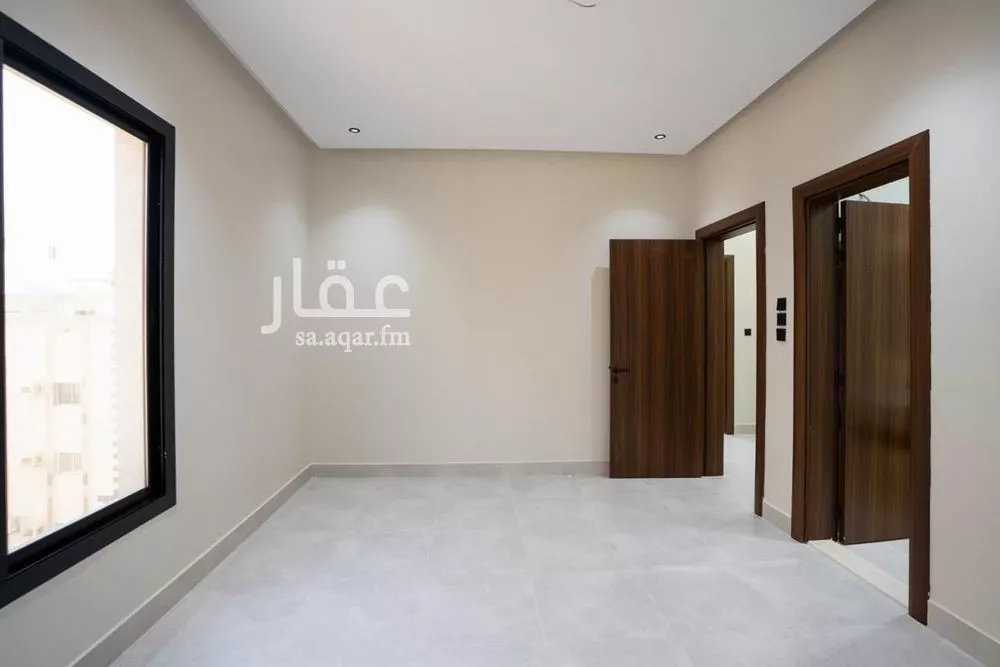 4 bedroom apartment in Al Salamah 10