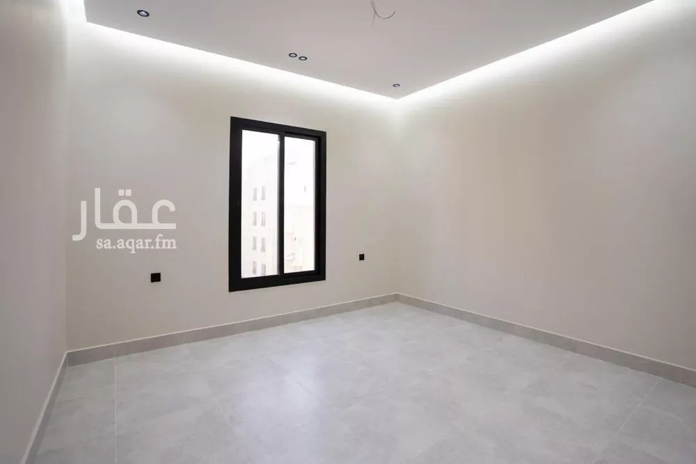 4 bedroom apartment in Al Salamah 8