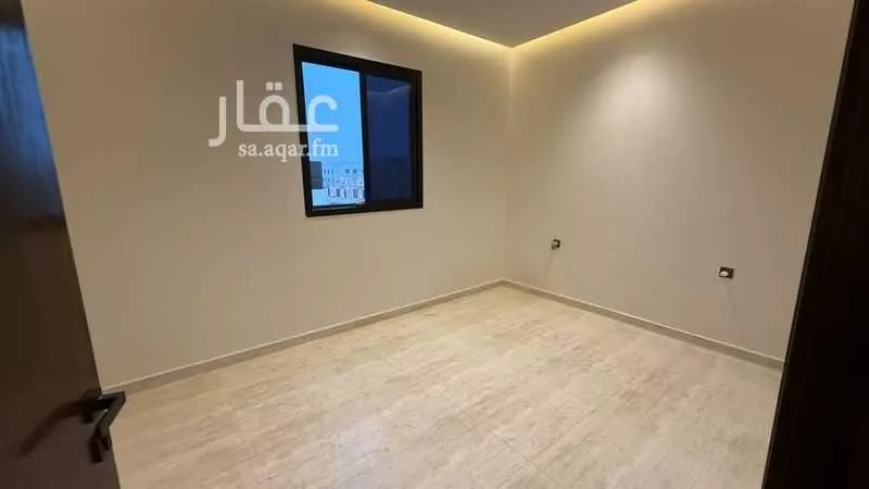 دور 4 غرف في طيبة 7