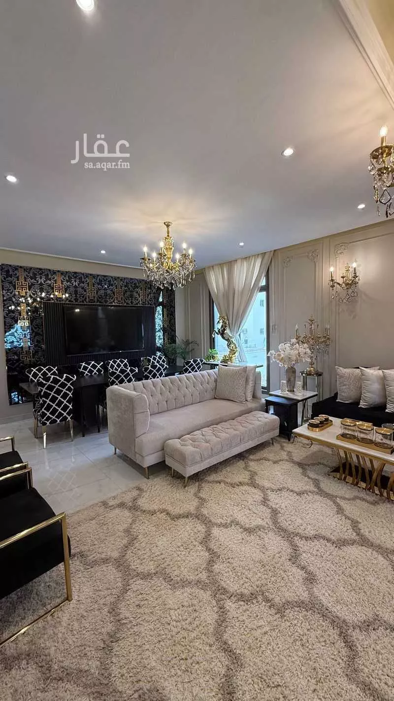 3 bedroom floor in Al Izdihar 2