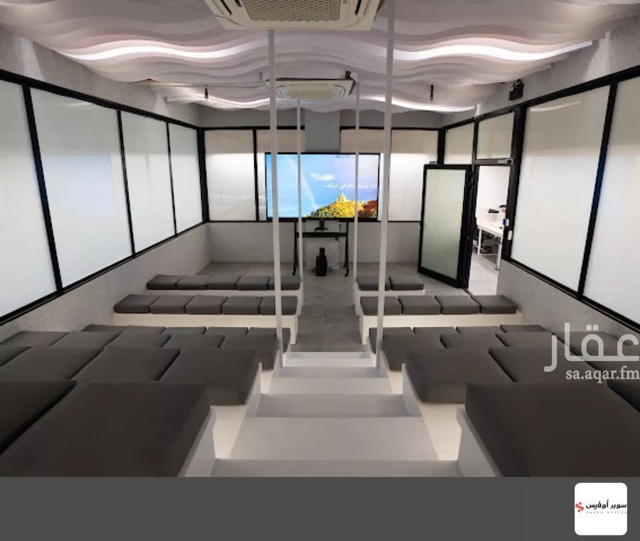 مكتب 9000 م² في السويدي 10