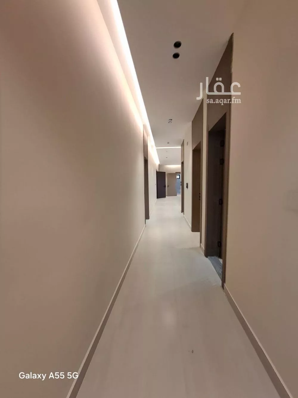 شقة 5 غرف في الملك فهد 5