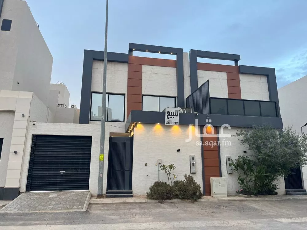 6 bedroom villa in Al Rimal 6