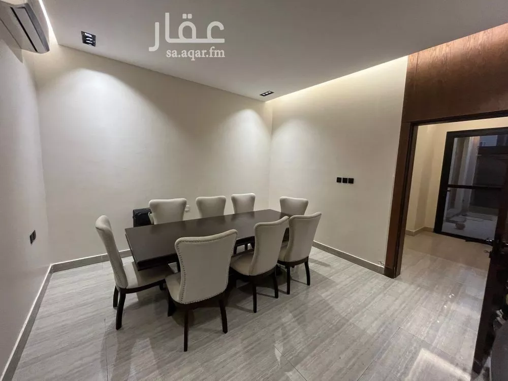 6 bedroom villa in Al Rimal 10
