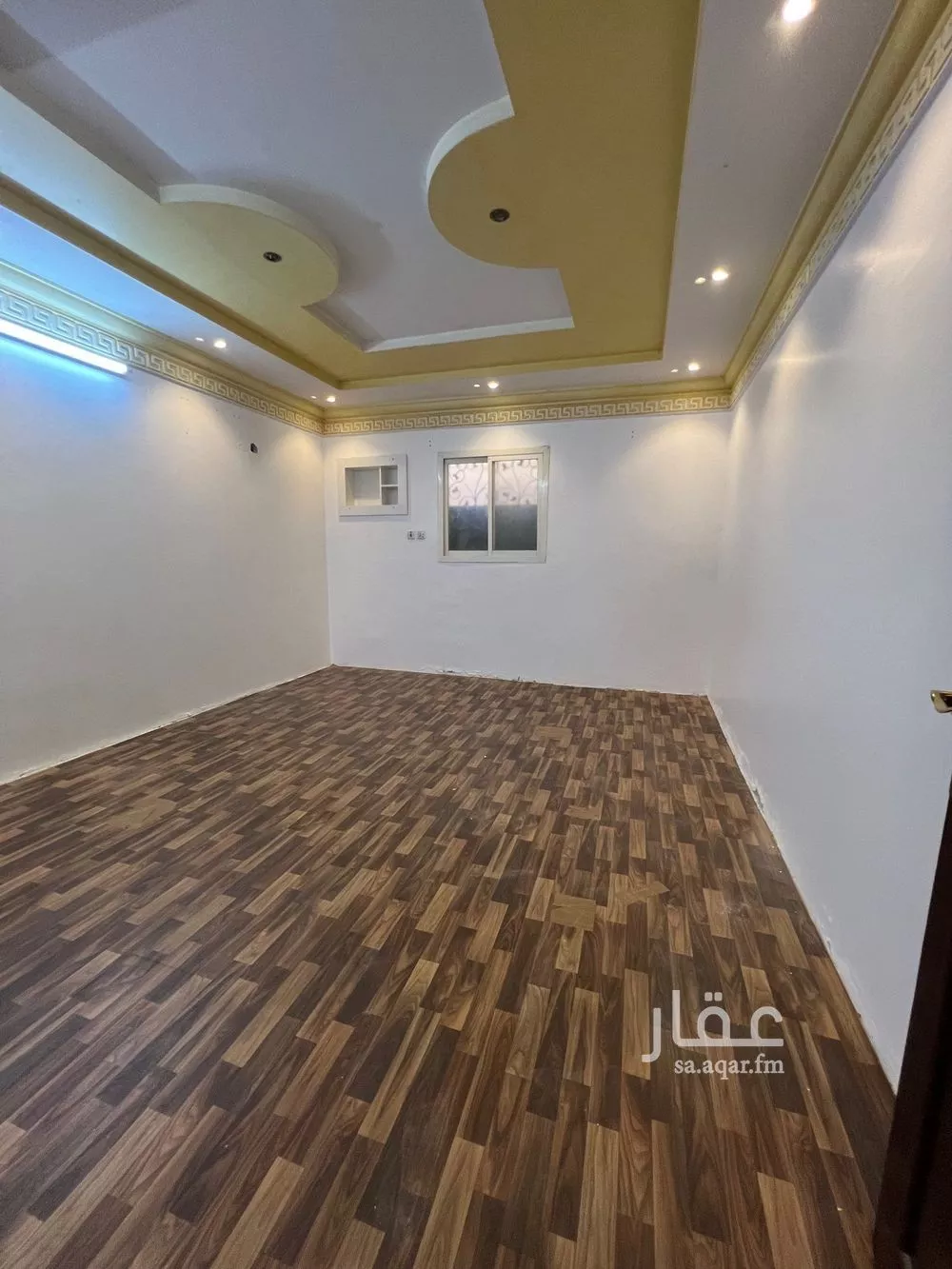 دور 5 غرف في ديراب 7