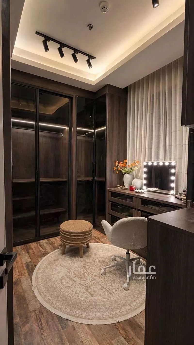 شقة 4 غرف في النرجس 15