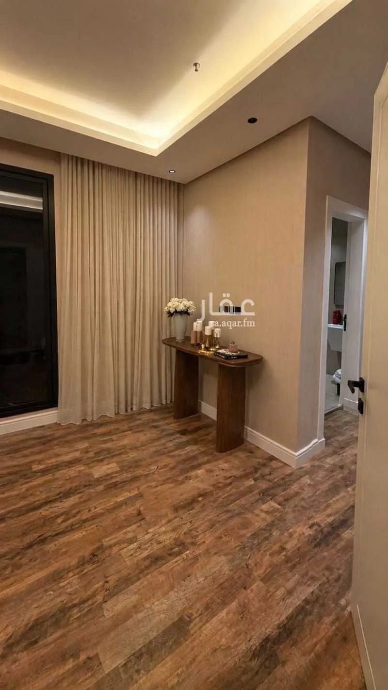 شقة 4 غرف في النرجس 18