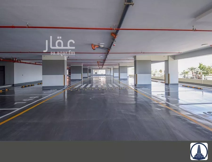 مكتب 4471 م² في الخالدية 14