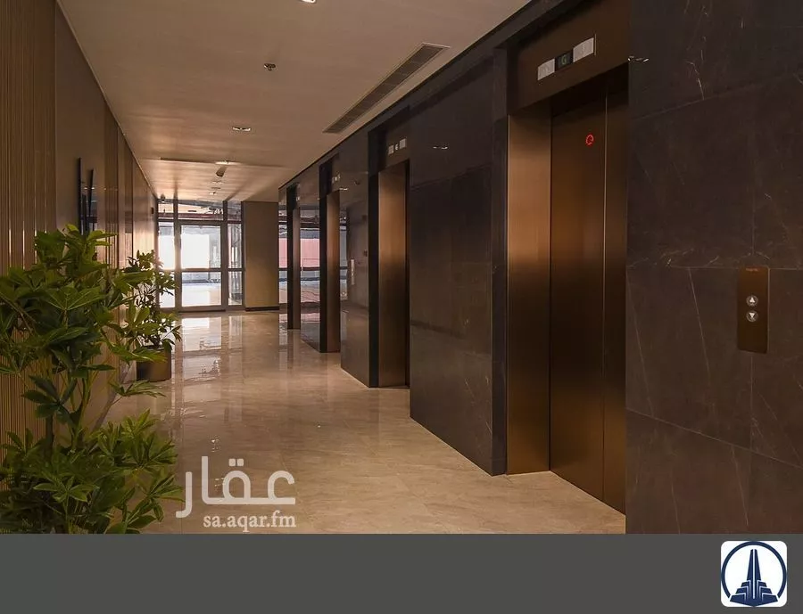 مكتب 4471 م² في الخالدية 7