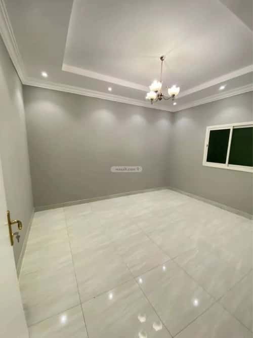 شقة 1 غرف في الملقا 4