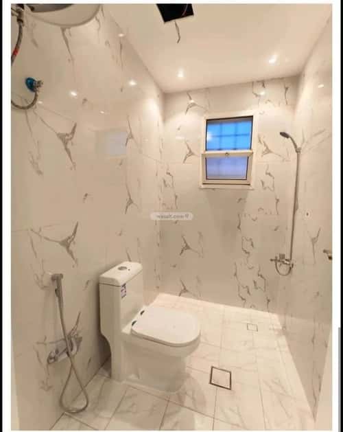 شقة 2 غرف في العقيق 6