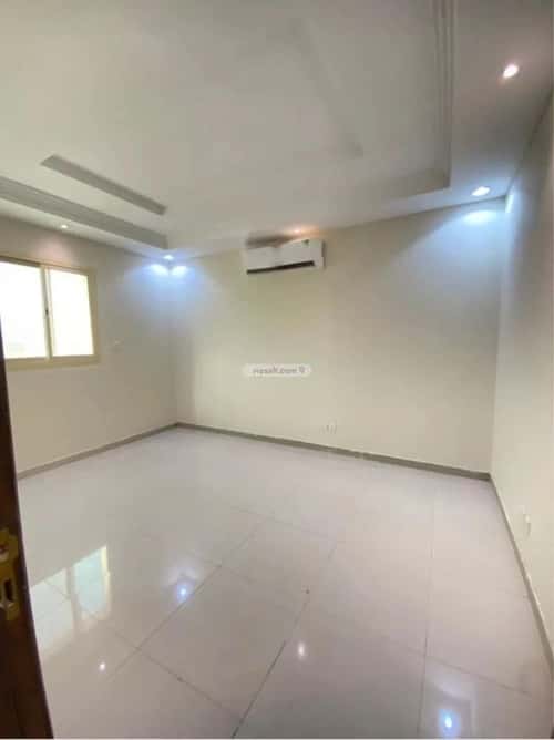 شقة 1 غرف في الملقا 4