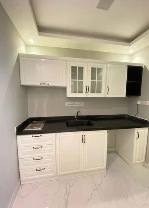 شقة 1 غرف في الملقا 13