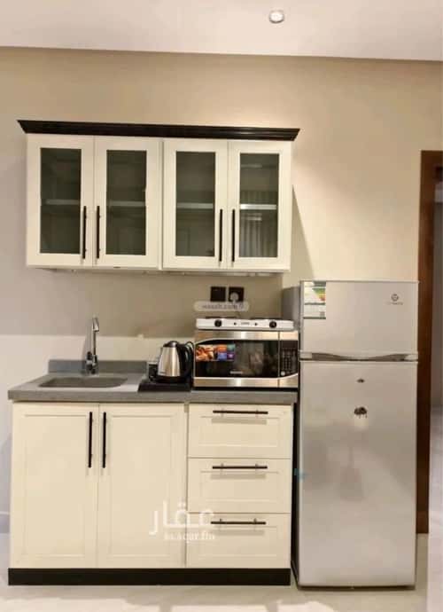 شقة 1 غرف في الملقا 2