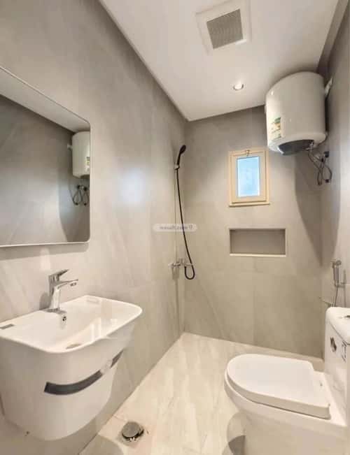 شقة 1 غرف في الملقا 6