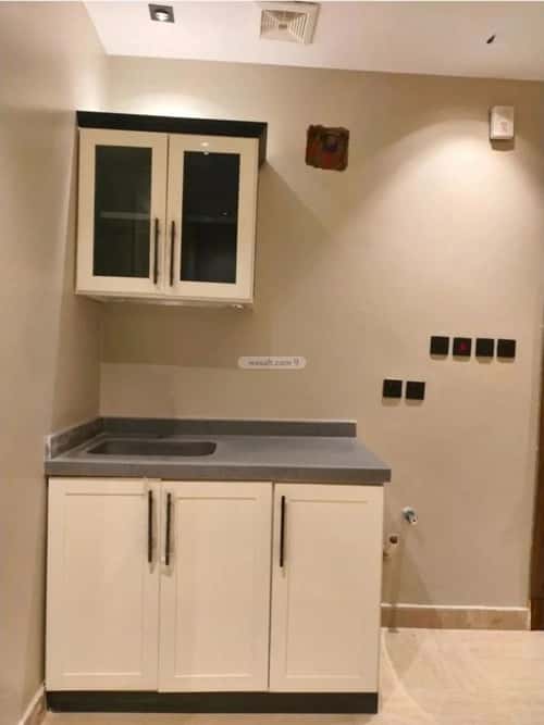 شقة 1 غرف في المروج 4