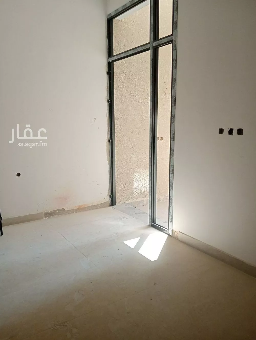 فيلا 4 غرف في الرمال 2