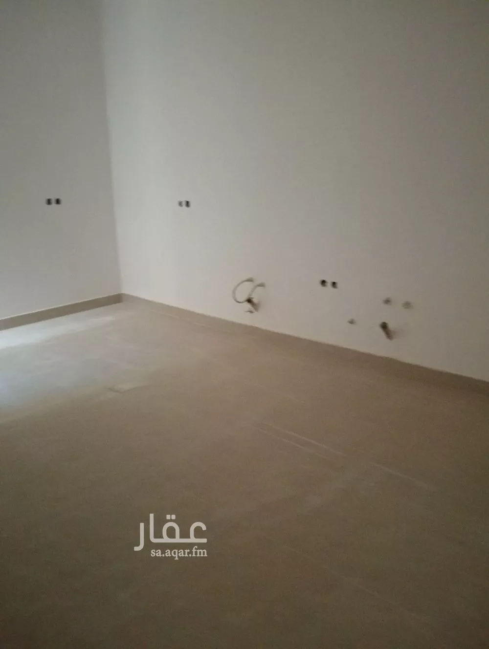 فيلا 4 غرف في الرمال 5