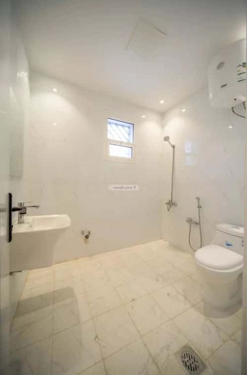 شقة 1 غرف في العقيق 9