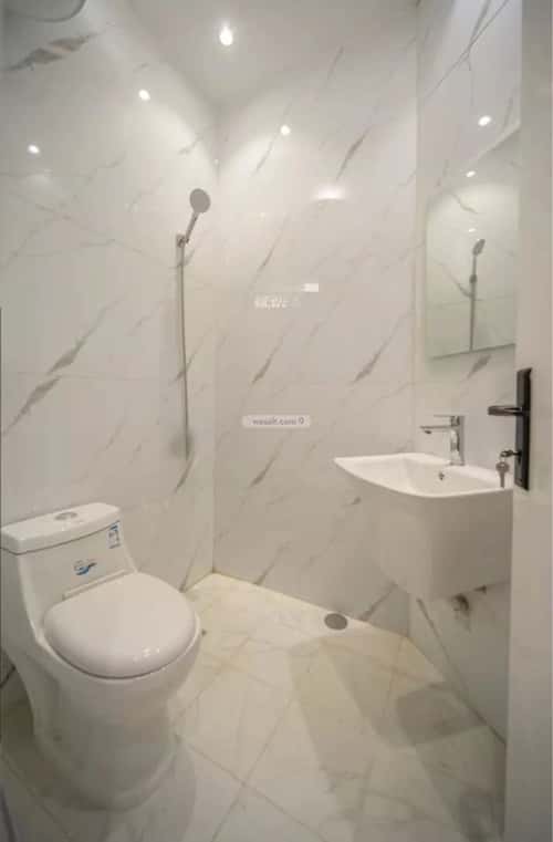 شقة 1 غرف في العقيق 10