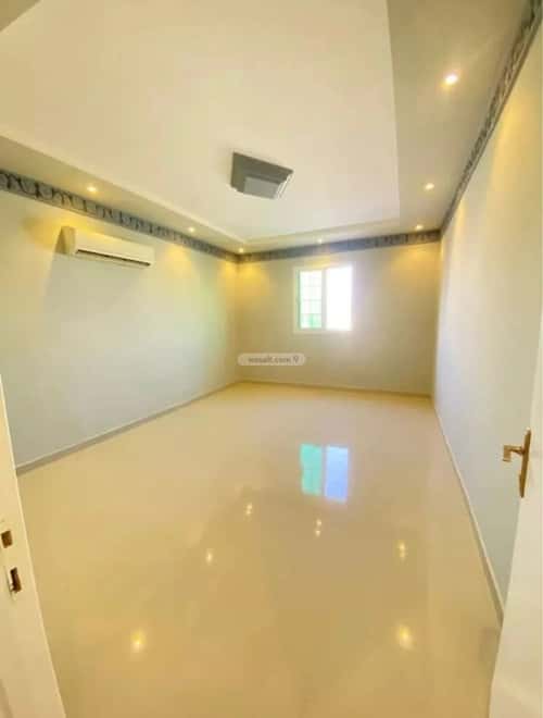 شقة 1 غرف في الملقا 12