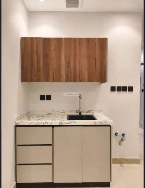 1 bedroom apartment in Al Falah 5