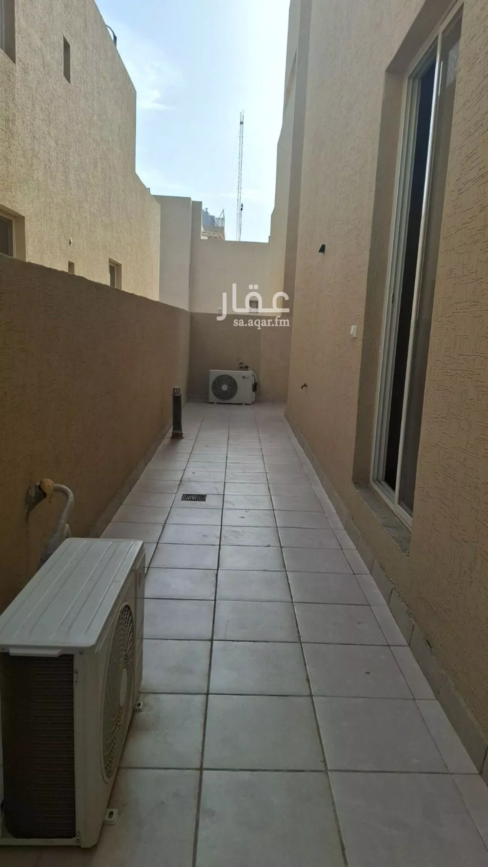 3 bedroom floor in Al Zahra 9