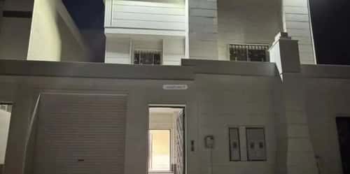 فيلا 7 غرف في العارض 3