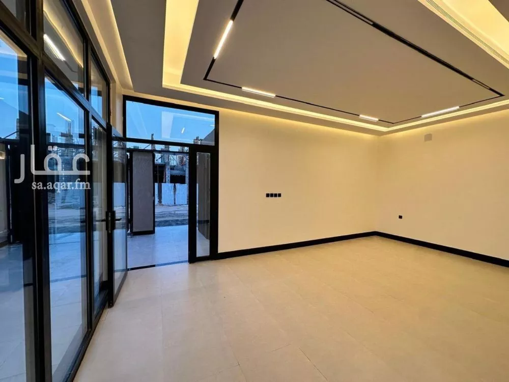 فيلا 5 غرف في الرمال 5