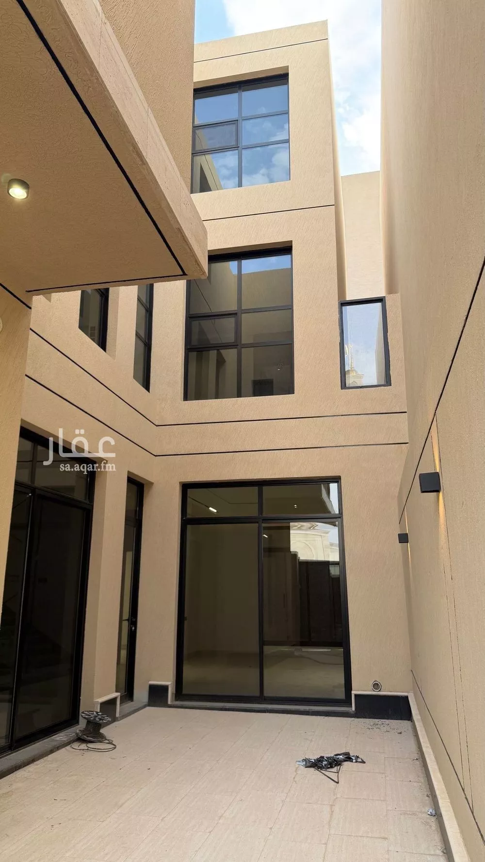 فيلا 5 غرف في المهدية 3