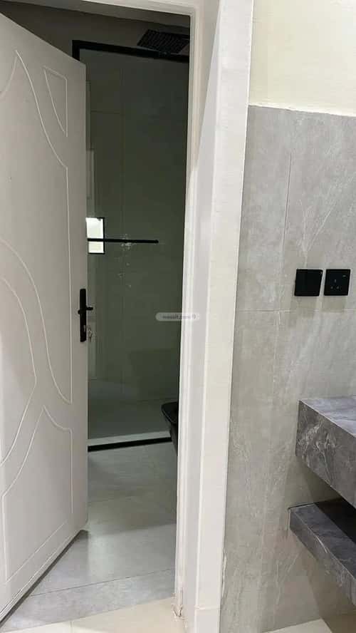 شقة 1 غرف في العارض 12