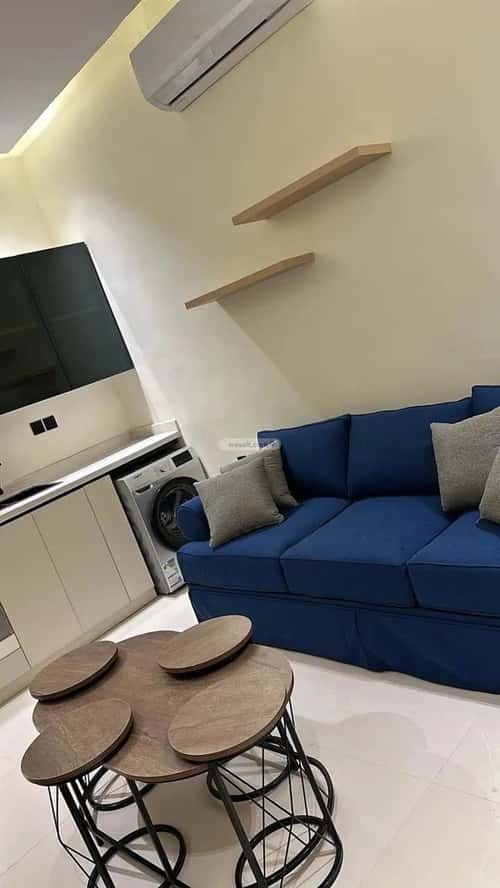 شقة 1 غرف في العارض 4