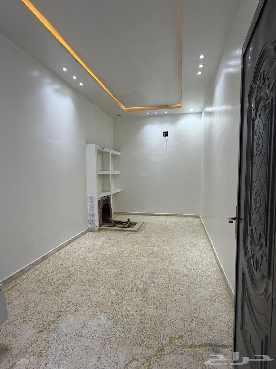 فيلا 12 غرف في ظهرة لبن 13