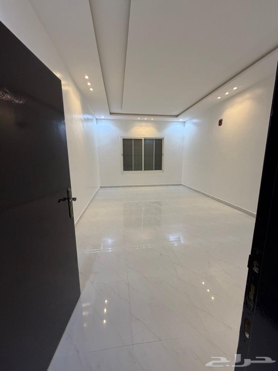 فيلا 12 غرف في ظهرة لبن 14