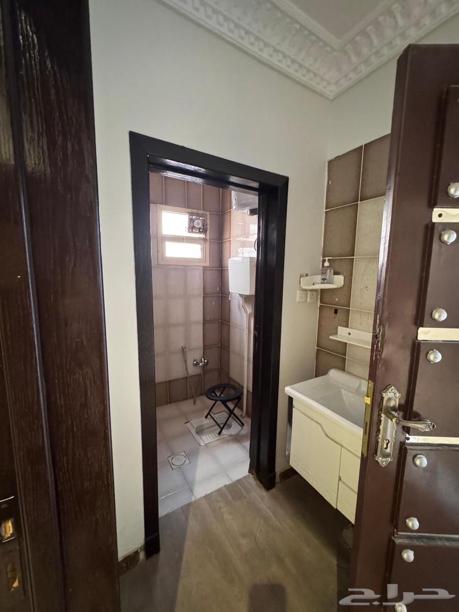 3 bedroom apartment in Dhahrat Laban 4