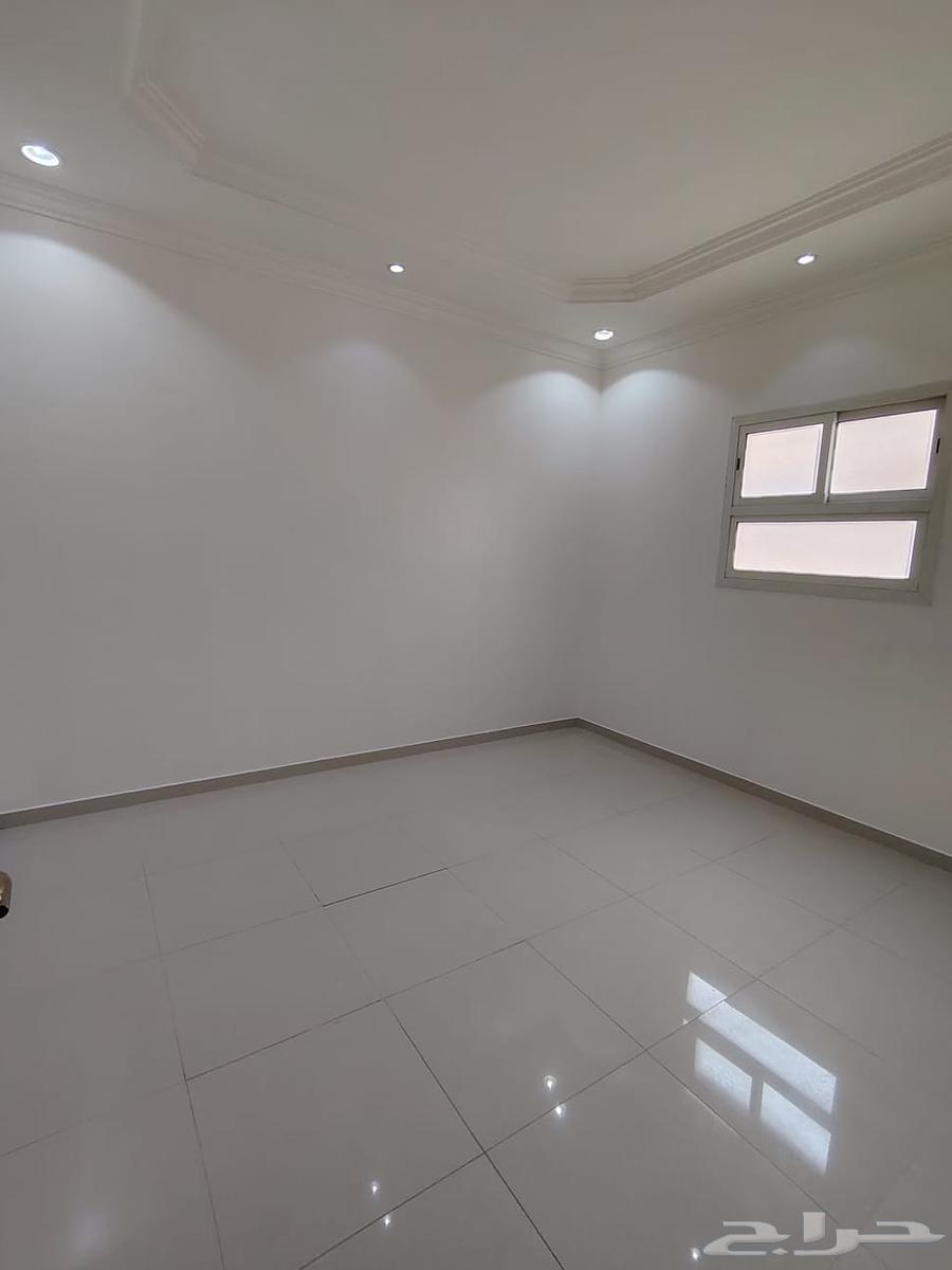 شقة 3 غرف في السلام 5