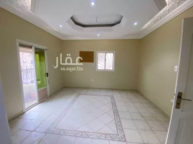 شقة 5 غرف في السلامة 14