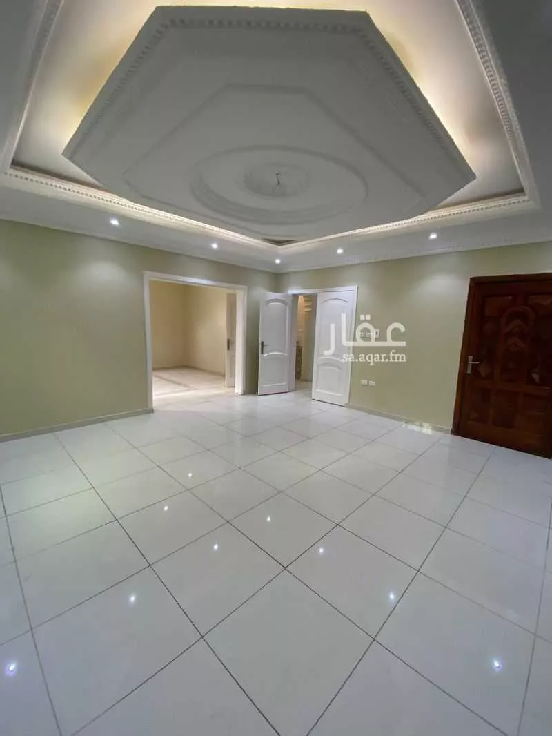 شقة 5 غرف في السلامة 15