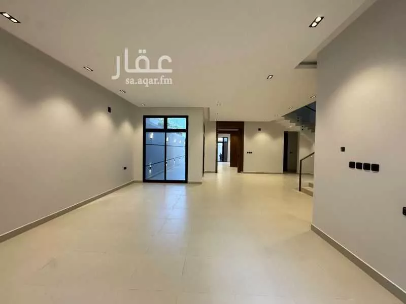 فيلا 5 غرف في القدس 11