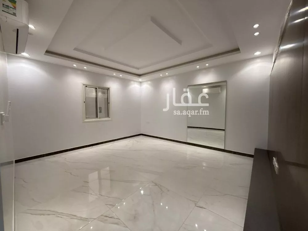 دور 4 غرف في العارض 4