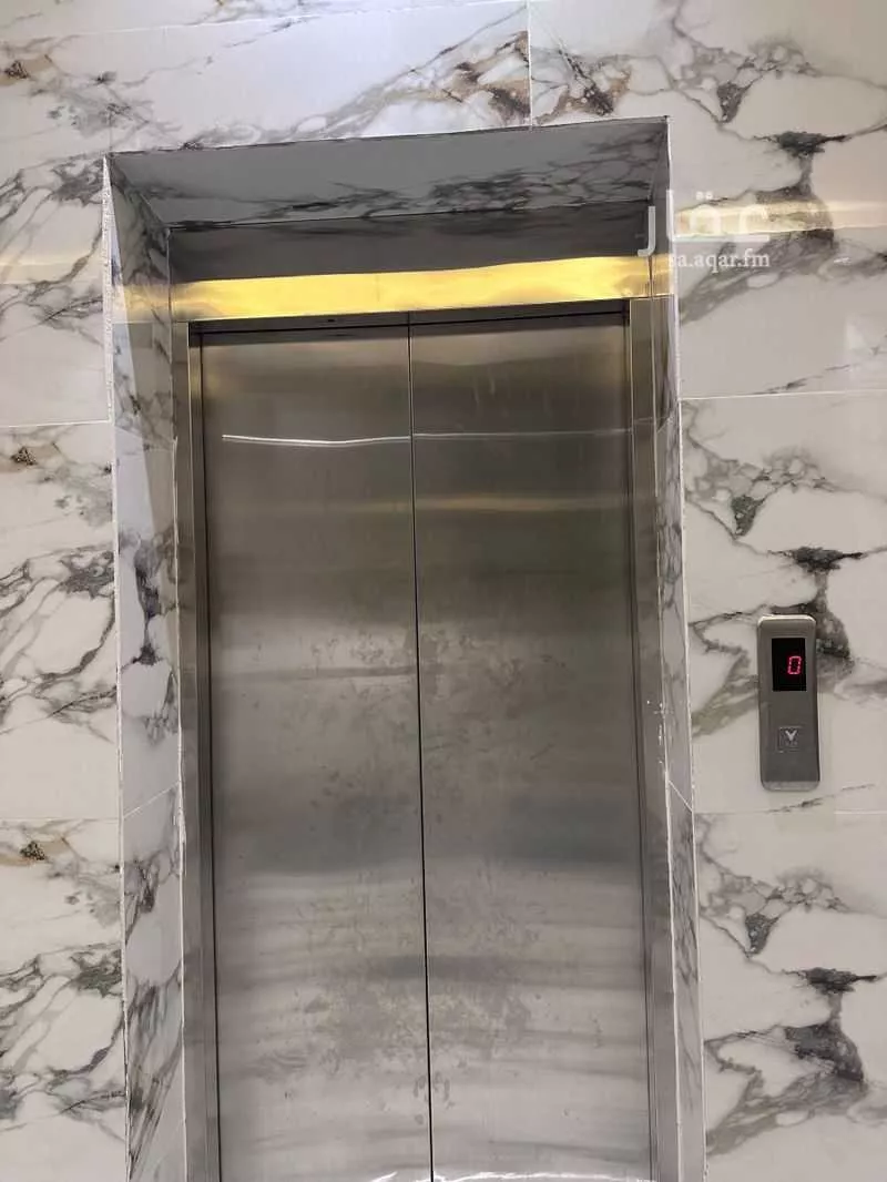 شقة 4 غرف في عكاظ 5