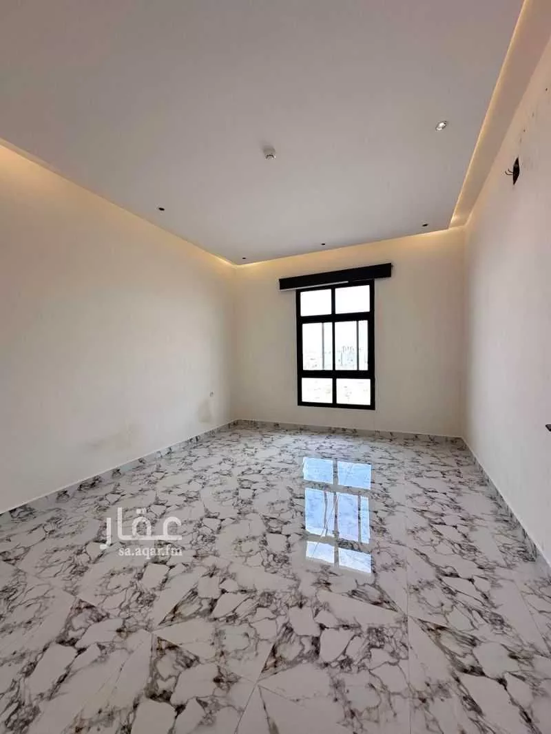 شقة 4 غرف في عكاظ 7