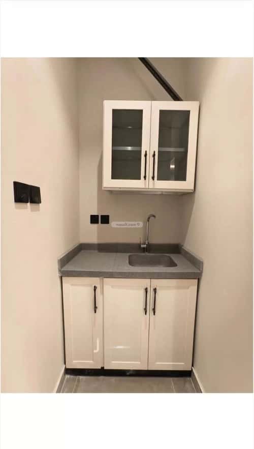 شقة 1 غرف في الورود 3